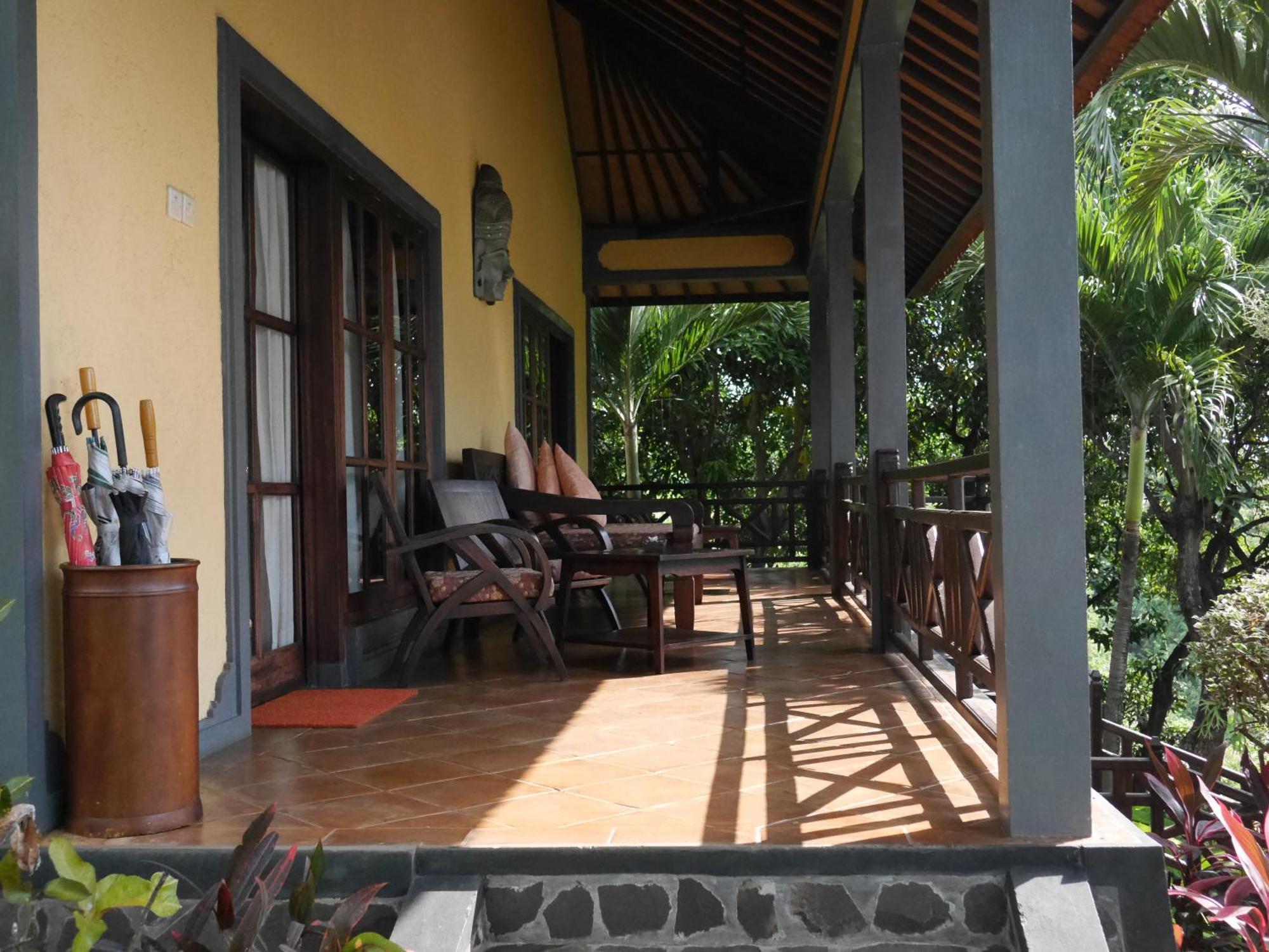 Puri Mangga Sea View Resort And Spa Lovina Eksteriør bilde