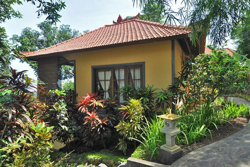 Puri Mangga Sea View Resort And Spa Lovina Eksteriør bilde