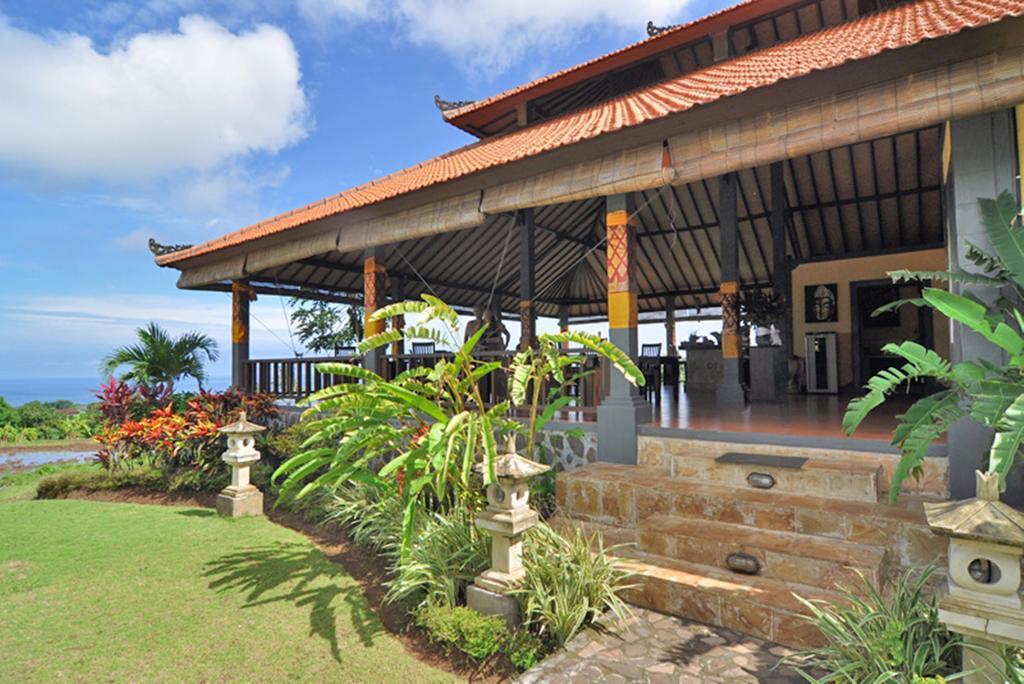 Puri Mangga Sea View Resort And Spa Lovina Eksteriør bilde
