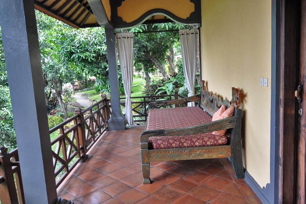 Puri Mangga Sea View Resort And Spa Lovina Eksteriør bilde
