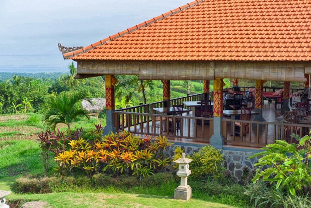 Puri Mangga Sea View Resort And Spa Lovina Eksteriør bilde