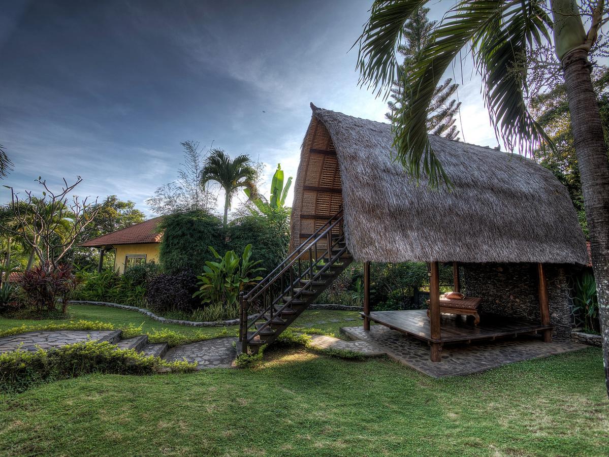 Puri Mangga Sea View Resort And Spa Lovina Eksteriør bilde