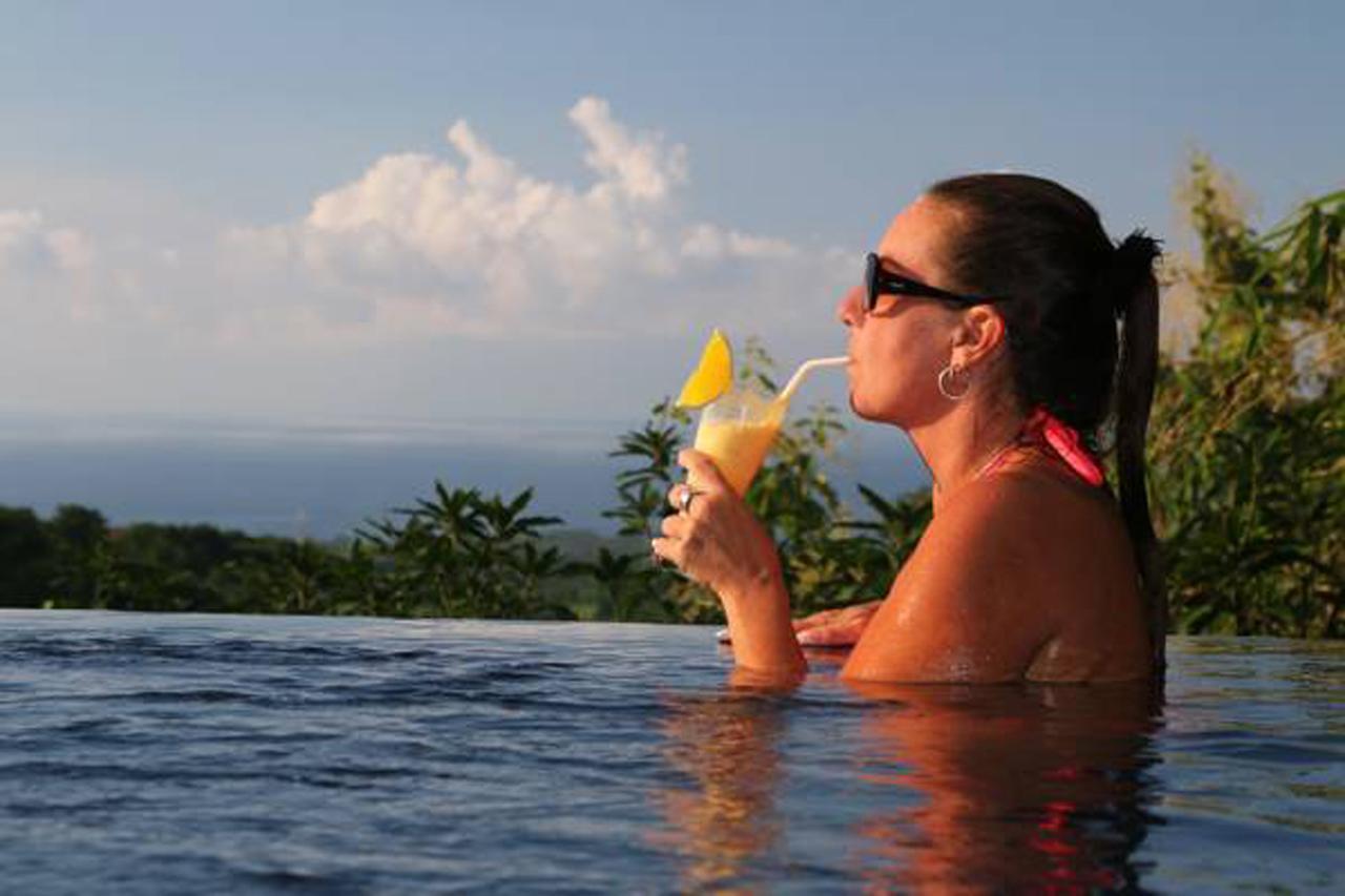 Puri Mangga Sea View Resort And Spa Lovina Eksteriør bilde